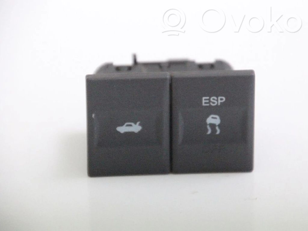 Ford Mondeo Mk III ESP (stability program) switch 