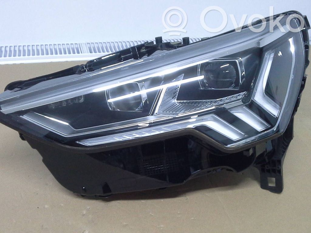 Audi Q3 F3 Scheinwerfer 