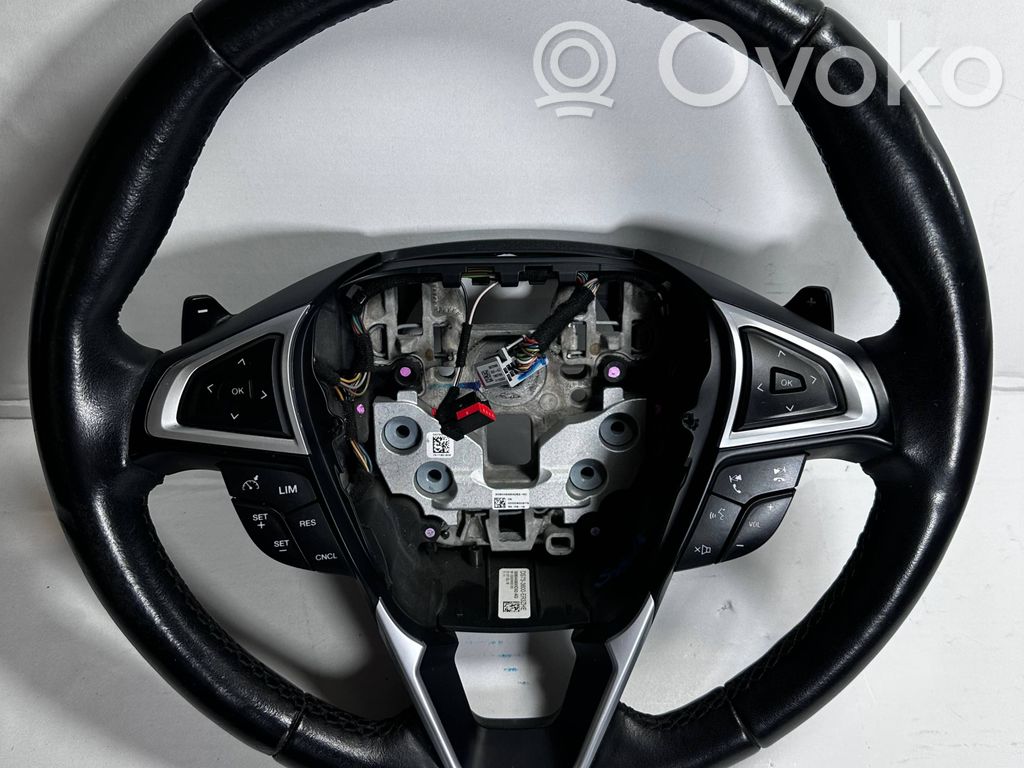Steering wheel   DS733600E
