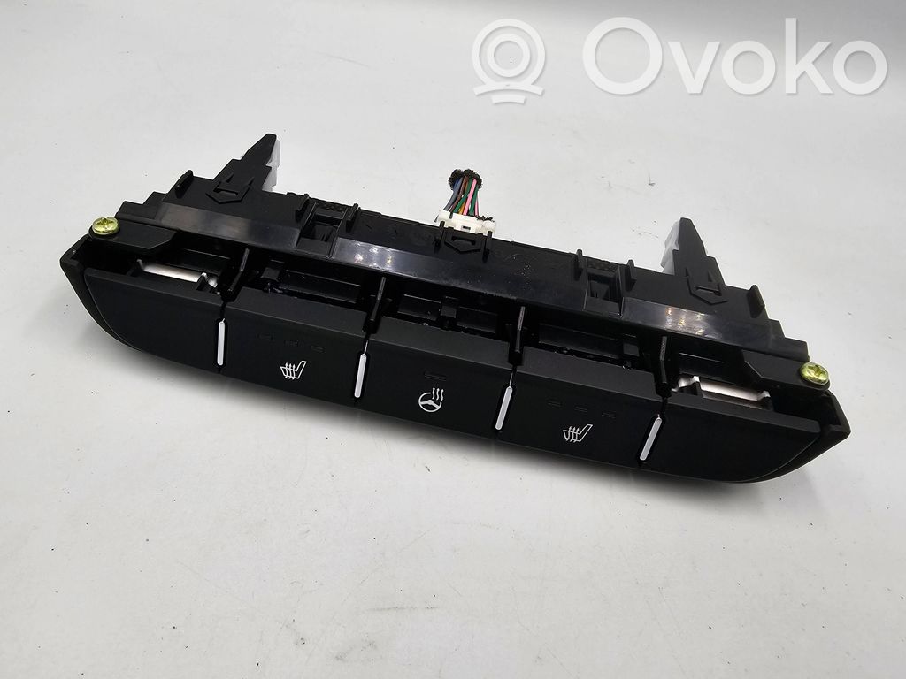 Seat heating switch   93315J7010