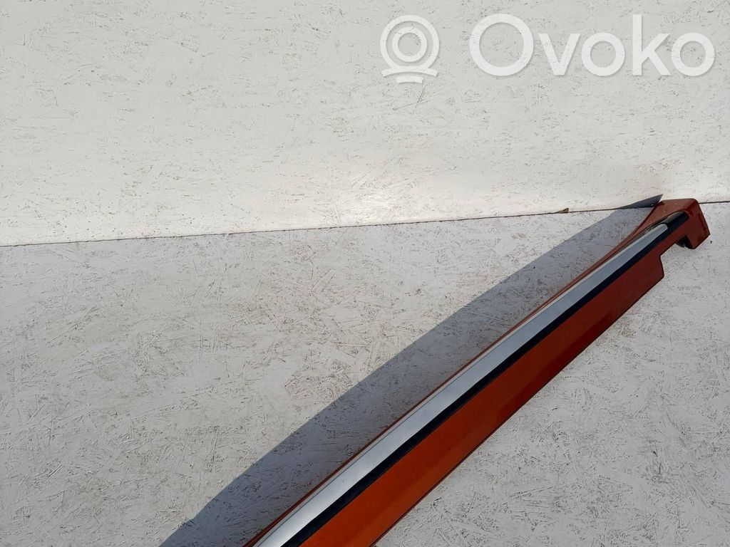 Sill   87753J7900