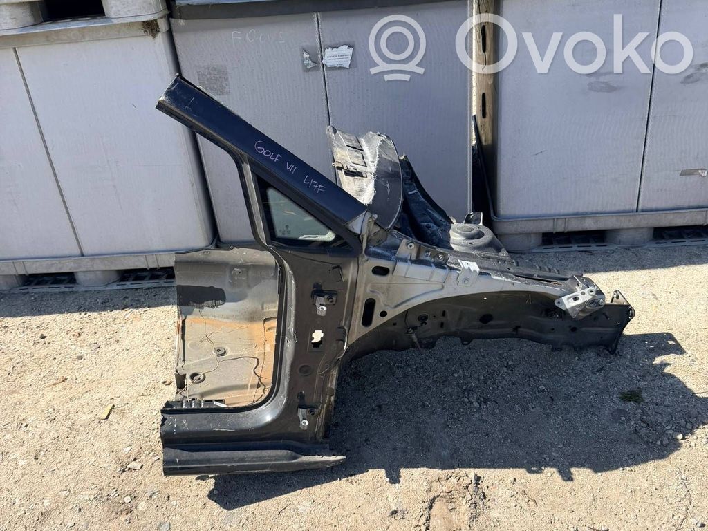 Panel lateral delantero