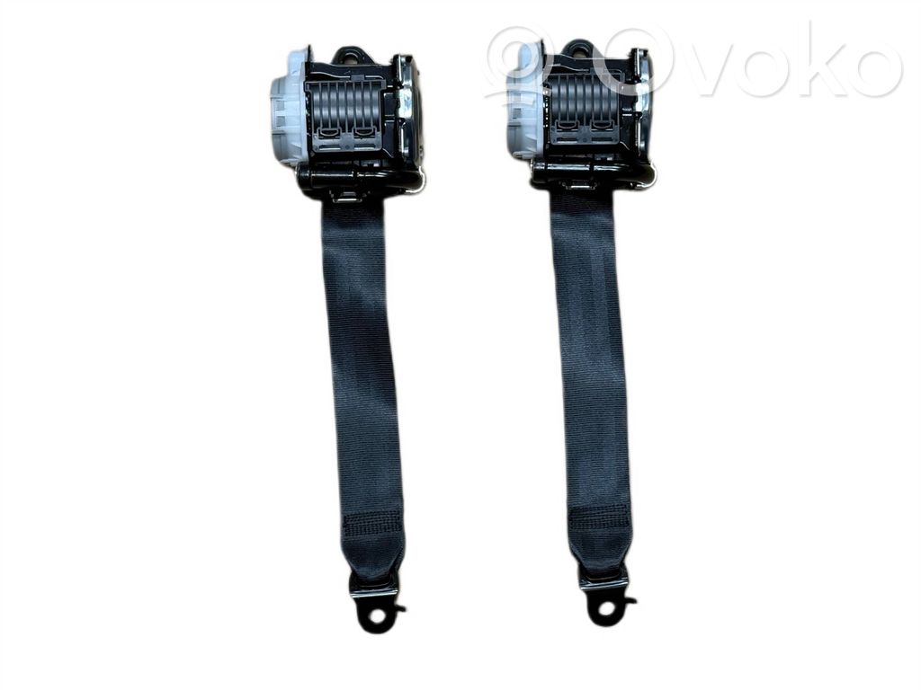 Audi A5 Cinturón trasero 