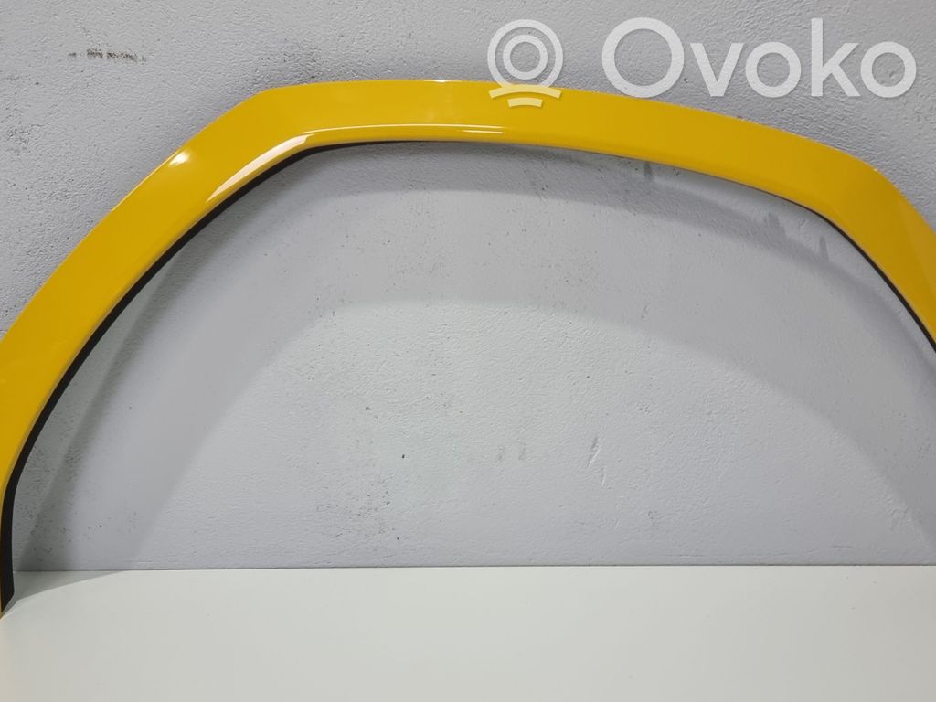 Lamborghini Urus Front arch trim 