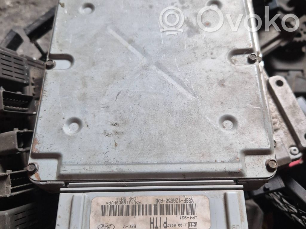 Ford Fiesta Engine control unit/module 