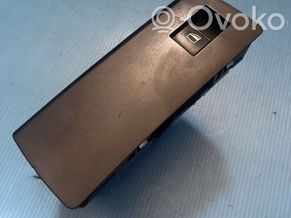 BMW X5 E53 Electric window control switch 
