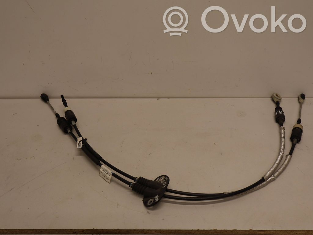 Gear shift cable bracket   31325624