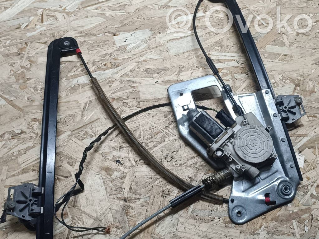 Front door window regulator with motor   E007006001B,67628360511,9030188