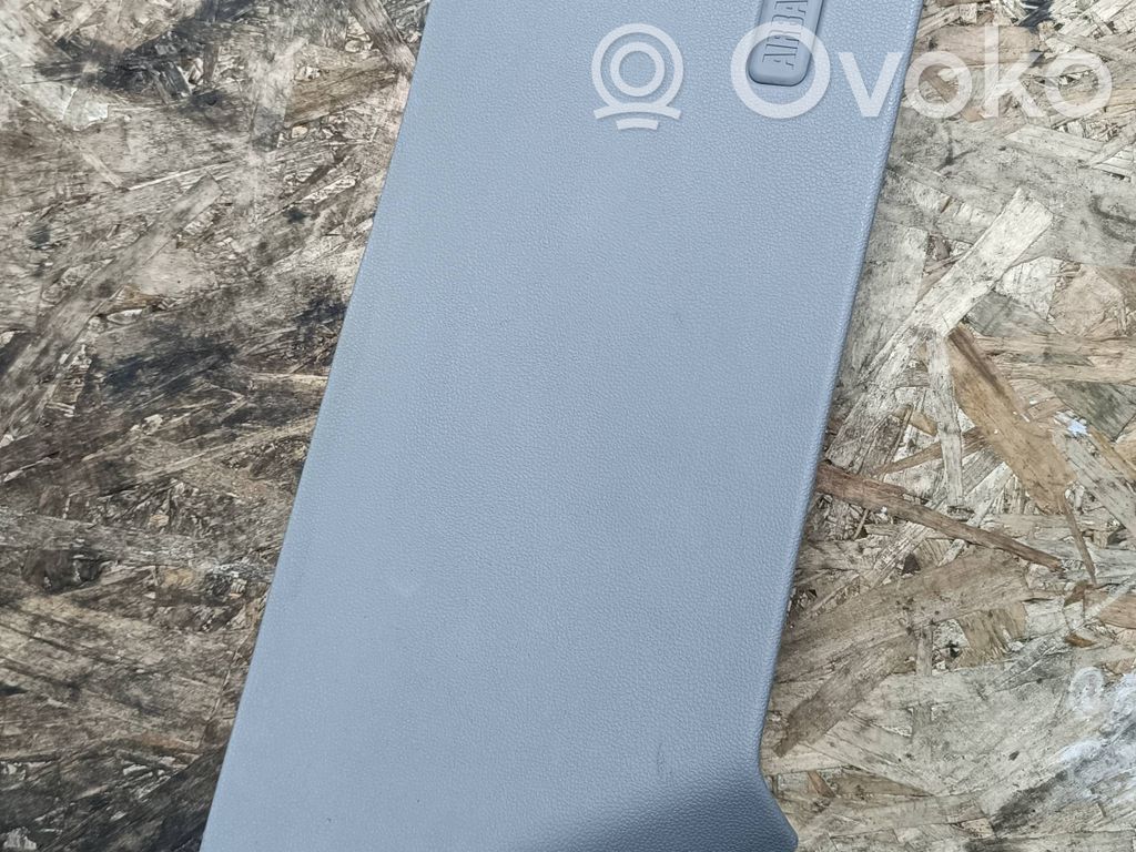 (D) statramsčio apdaila (apatinė)   7058340