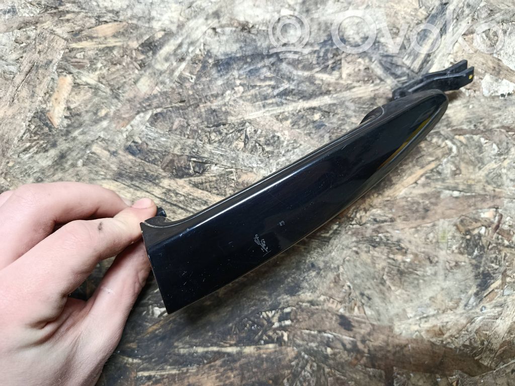 Front door exterior handle   E8XL12