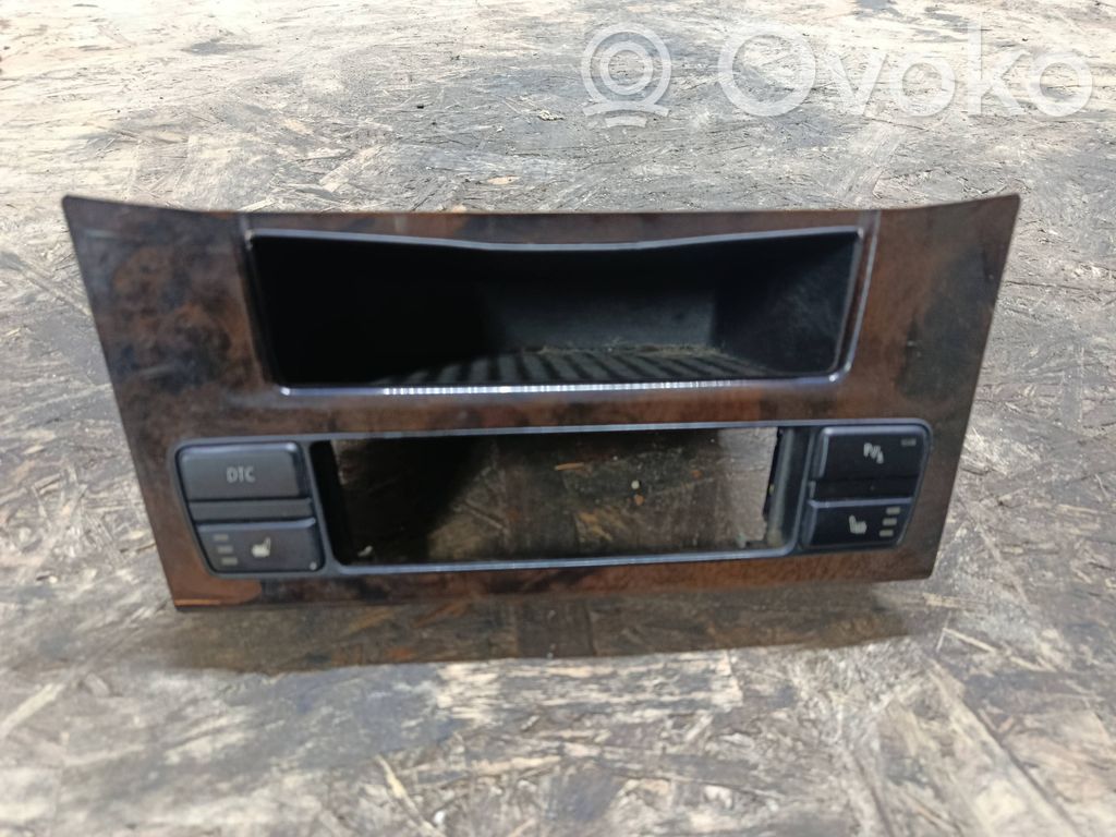 BMW 5 E60 E61 Glove box central console 