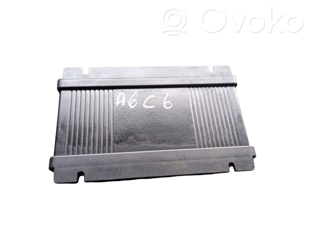 Audi A6 S6 C6 4F Garso stiprintuvas 