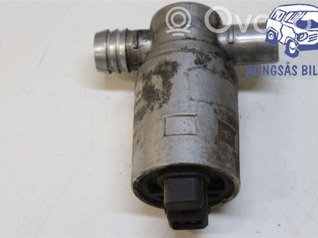 BMW 3 E30 Brīvgaitas vārsts (regulators) 