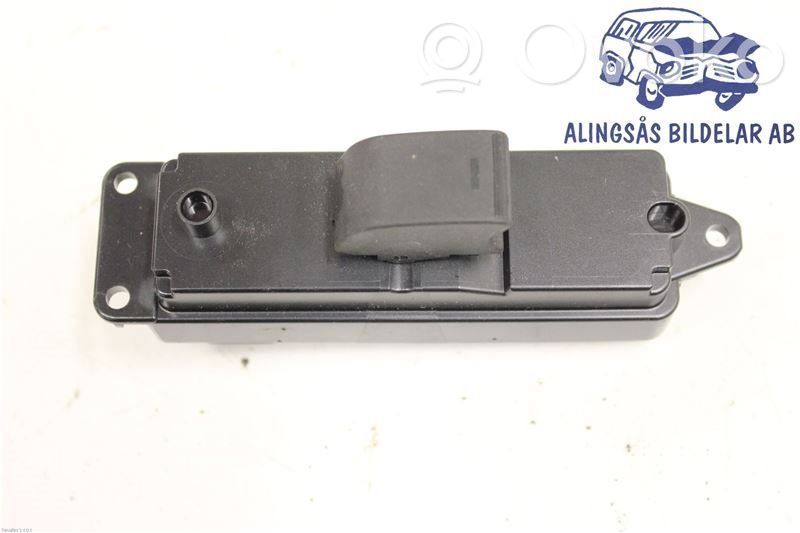 Electric window control switch   GS1D66380,GS1D66380