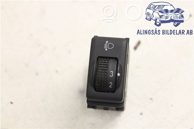 Nissan Navara D40 Panel lighting control switch 