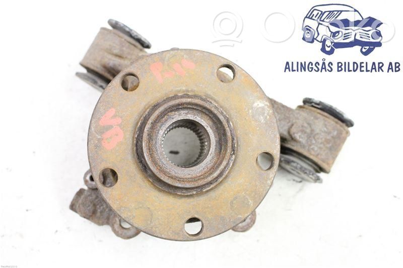 Cubo de rueda delantera