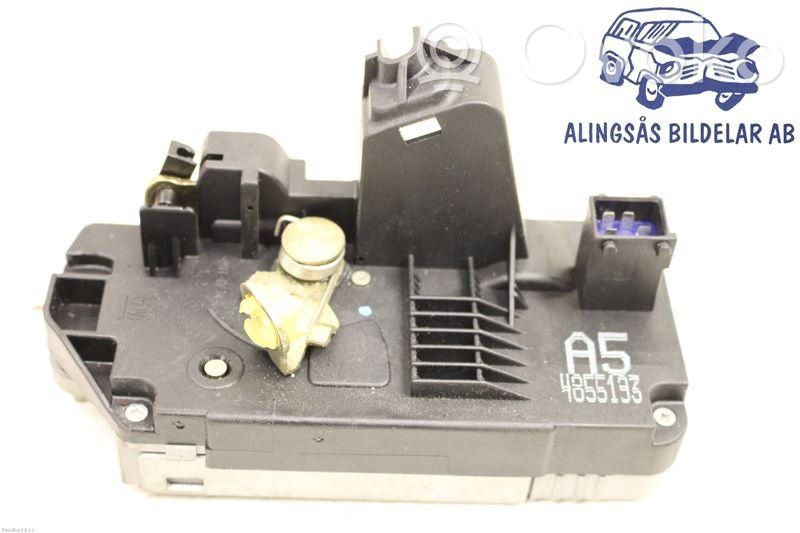 Rear door lock   4855193