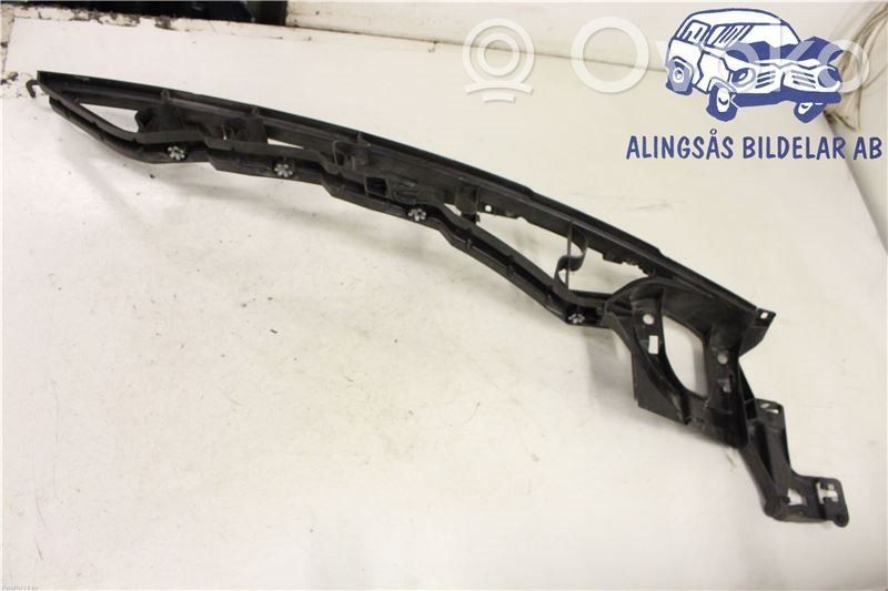 BMW X5 E70 Soporte de montaje del guardabarros 