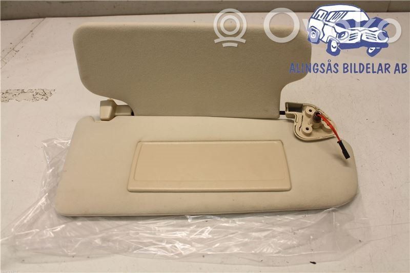 Sun visor