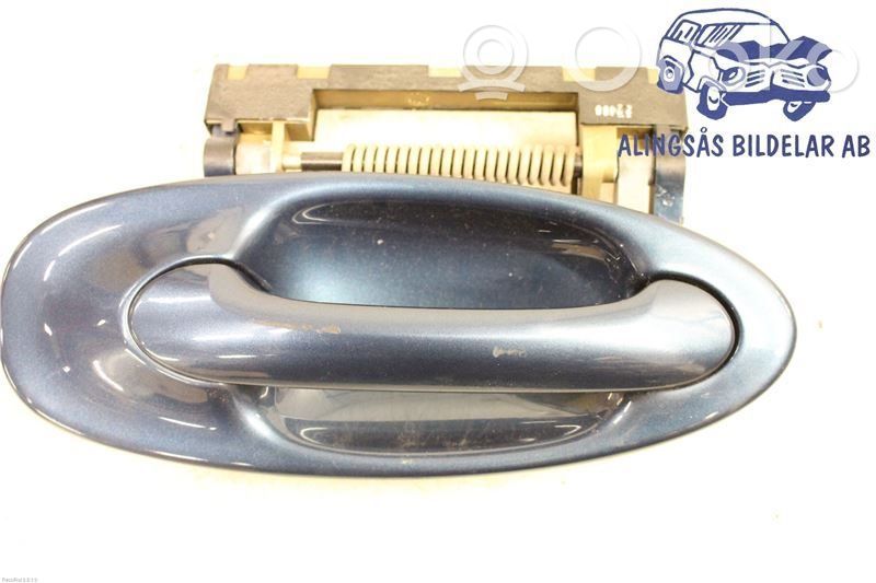 Manecilla externa puerta delantera