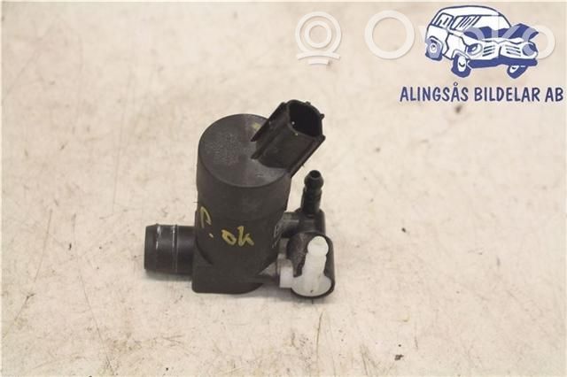 Windscreen/windshield washer pump   1S7117K624F