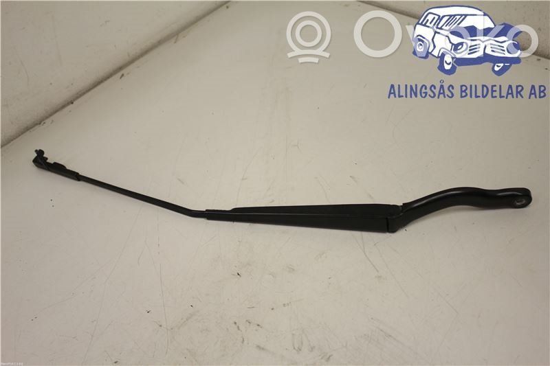 Citroen C6 Front wiper blade arm 