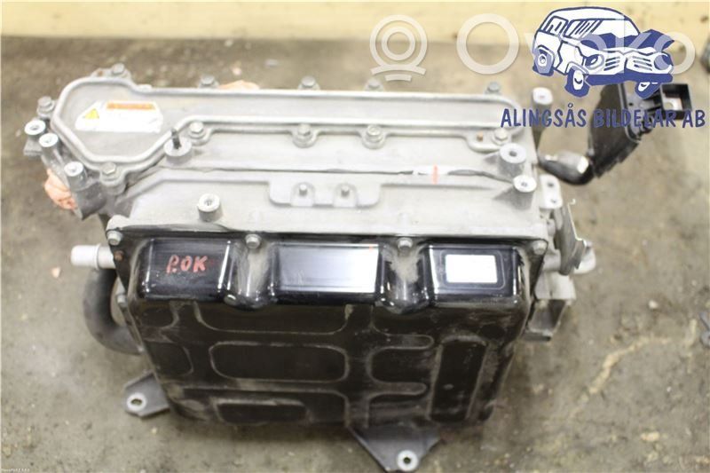 Inversor/convertidor de voltaje   2321000595,G92A048061