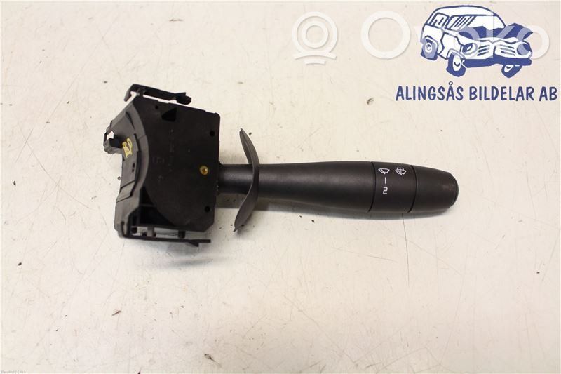 Opel Vivaro Wiper control stalk 