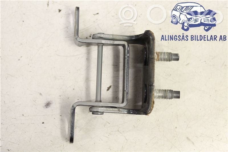 Tailgate/trunk/boot hinge   31335291
