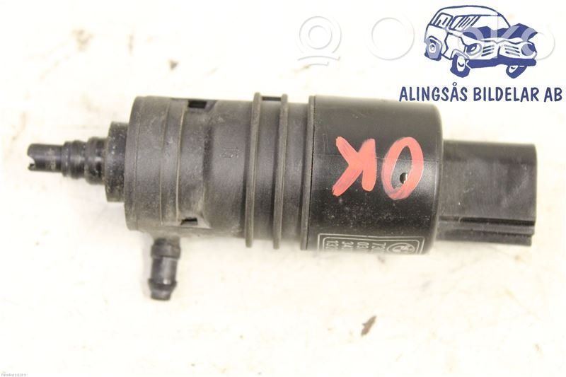 Windscreen/windshield washer pump   67127302589,6712730258901,6712730258901