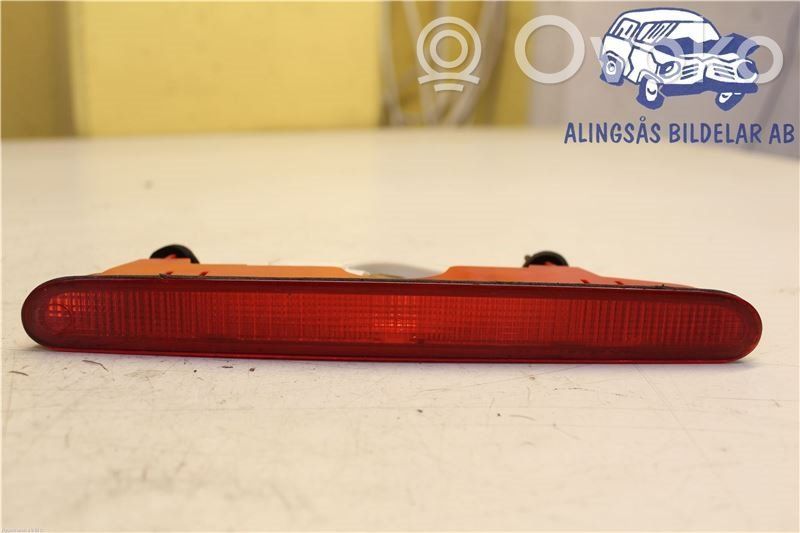Citroen Berlingo Kolmas/lisäjarruvalo 