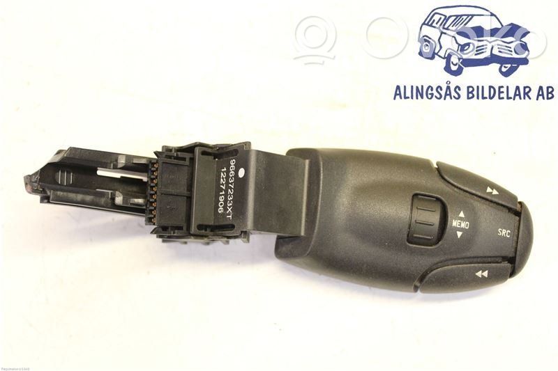 Peugeot Expert Steering wheel buttons/switches 