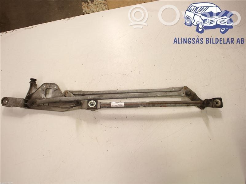 Ford Focus Front wiper linkage 
