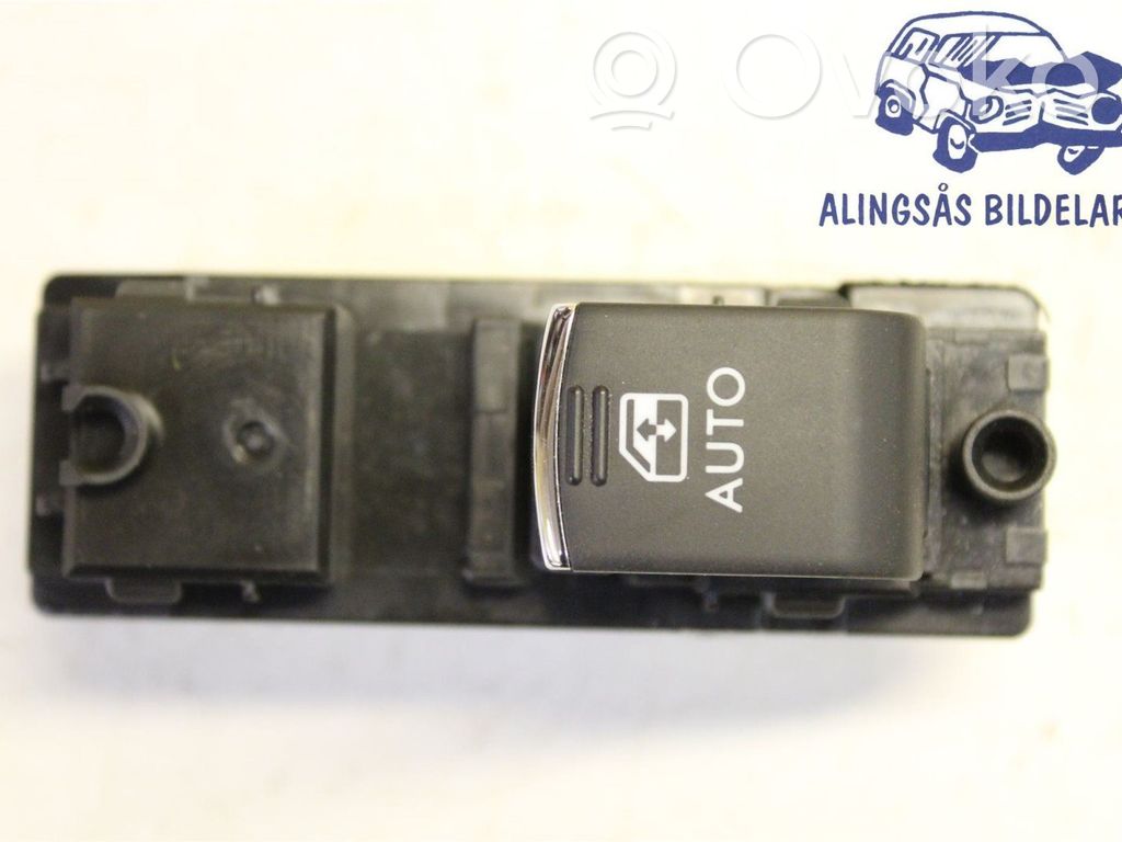 Subaru Outback (BS) Electric window control switch 