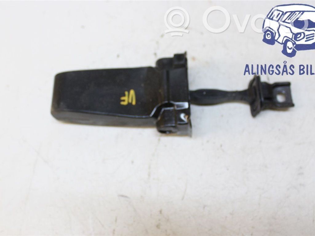 KIA Ceed Etuoven pidätin 