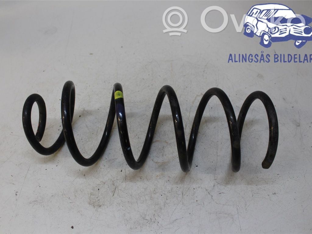 Mazda 3 III Rear coil spring 