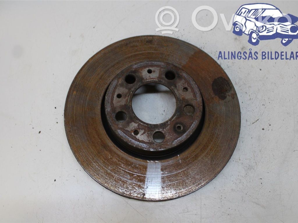 Volvo S80 Etujarrulevy 