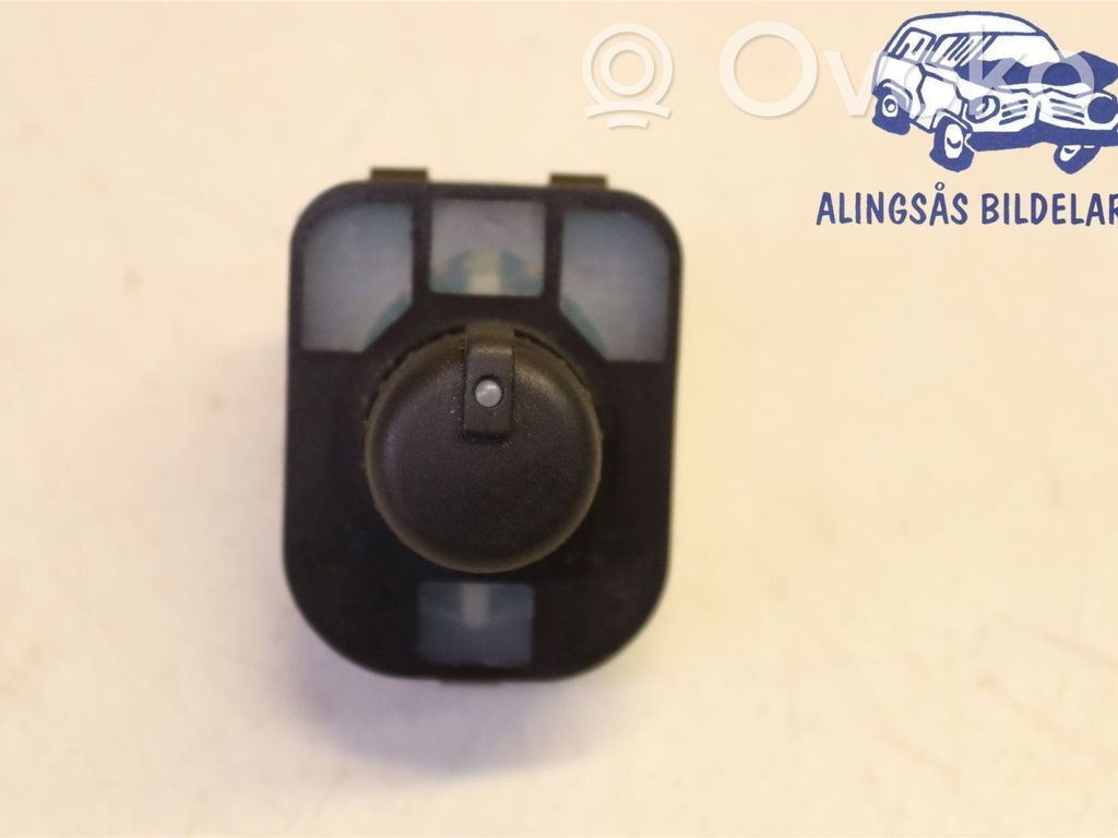 Audi Q3 8U Interruptor del espejo lateral 