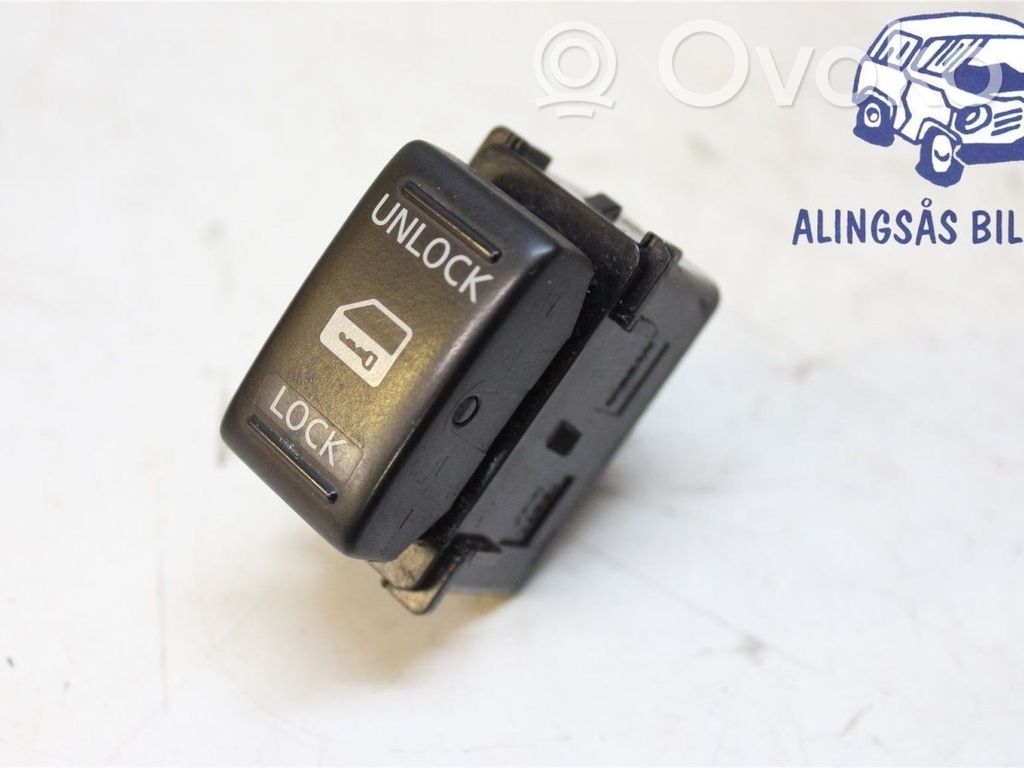 Nissan NV200 Central locking switch button 