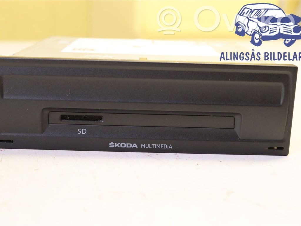 Skoda Fabia Mk3 (NJ) Radio/CD/DVD/GPS head unit 