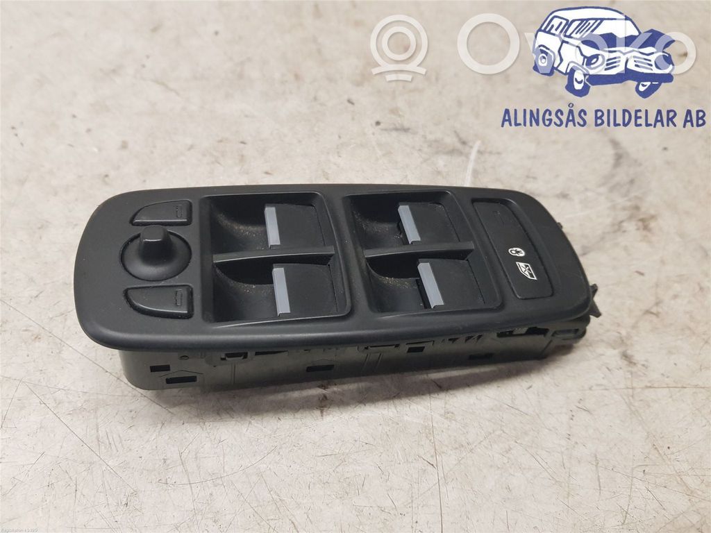 Electric window control switch   T2H3234,SPA027JT00F,SPA027JT00F