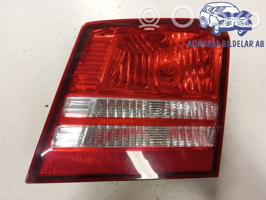 Dodge Journey Aizmugurējais lukturis pārsegā 