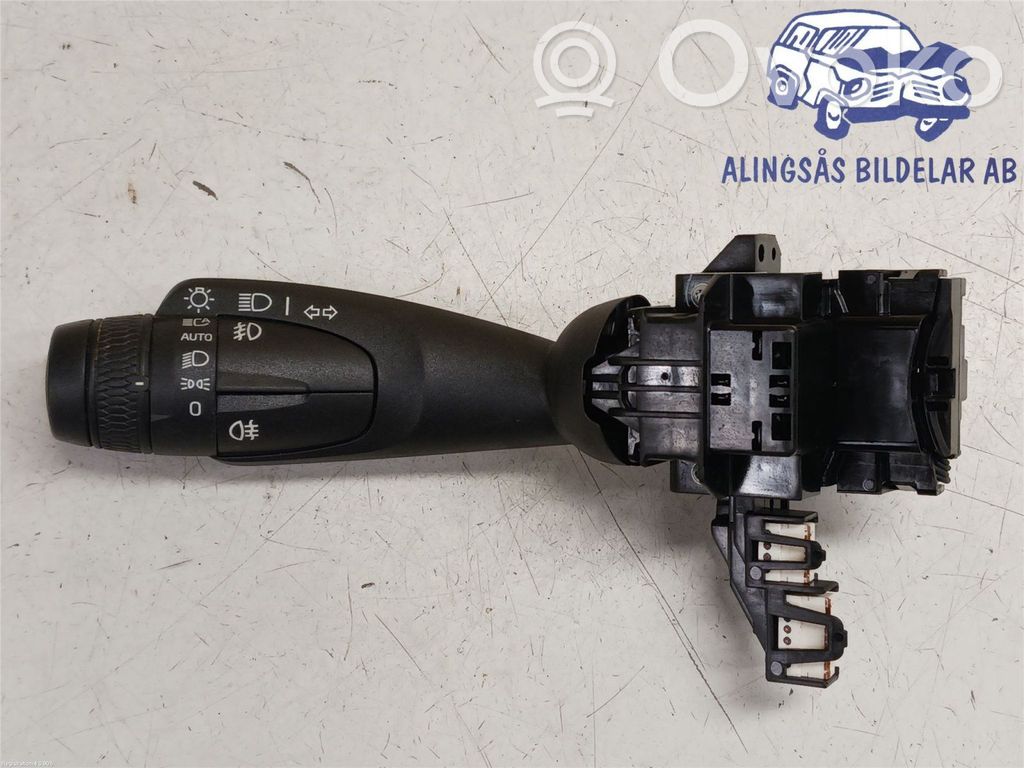 Volvo XC40 Palanca de intermitentes 