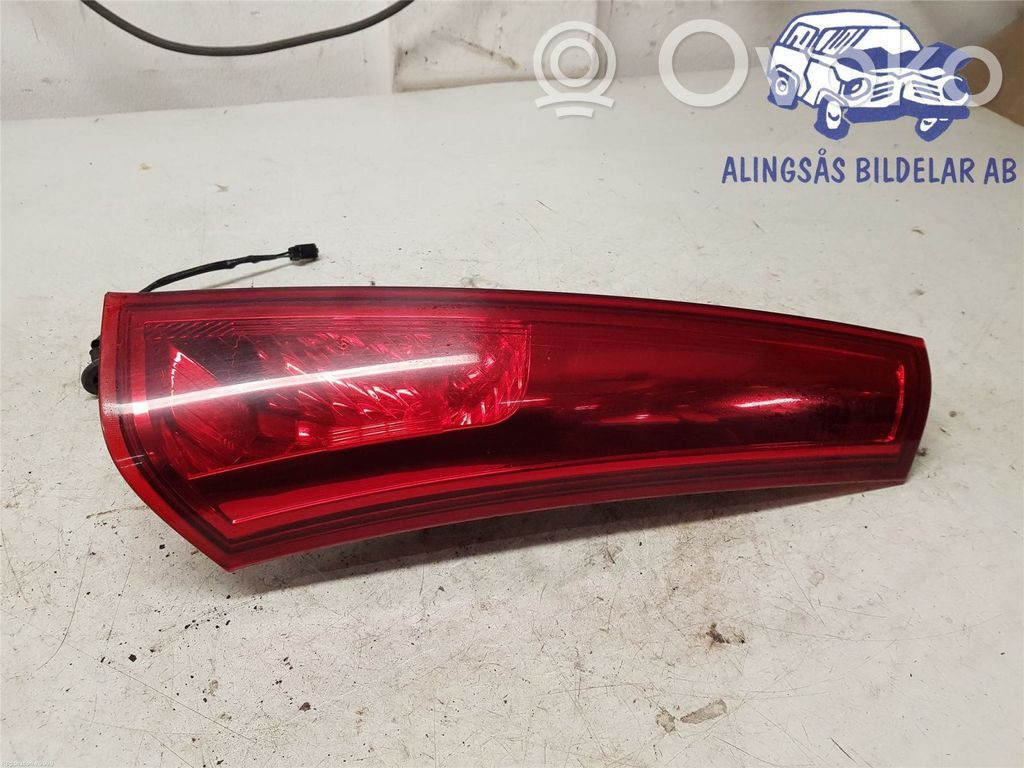 KIA Ceed Aizmugurējais lukturis virsbūvē 