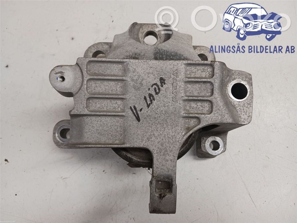 Volvo XC40 Gearbox mount 