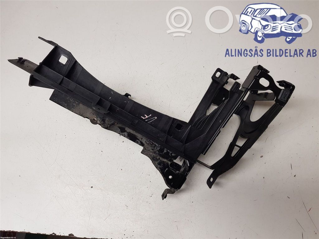 BMW 7 F01 F02 F03 F04 Listwa pod lampę przednią 