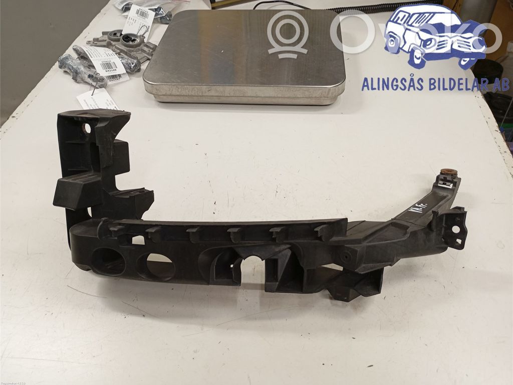 Audi A3 S3 8P Under headlight/headlamp trim 