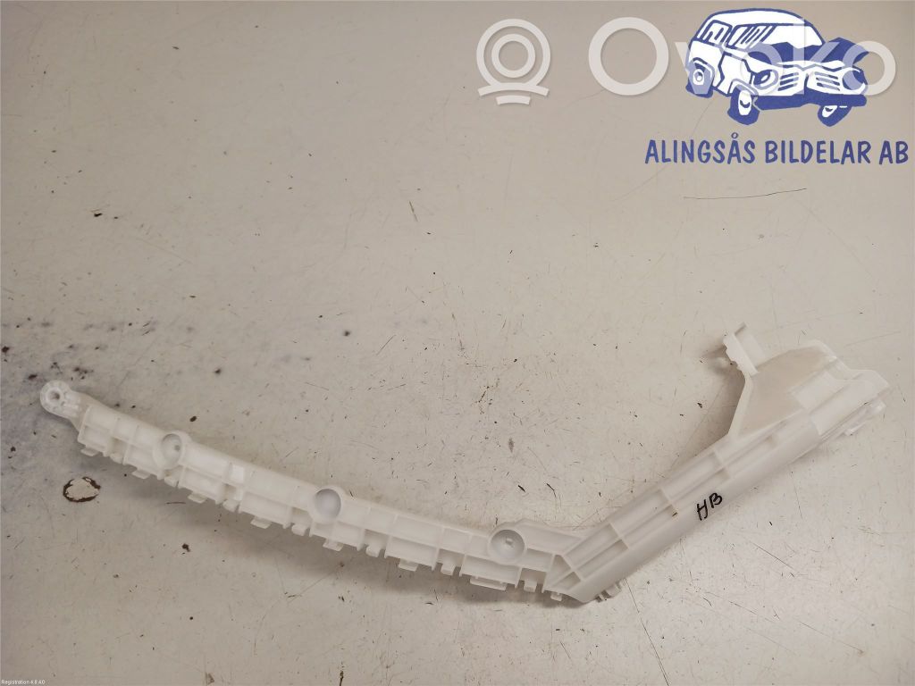 Mitsubishi Eclipse Cross Galinis laikiklis bamperio 