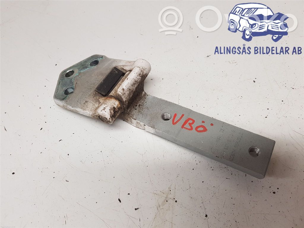 Volkswagen Caddy Rear door upper hinge 