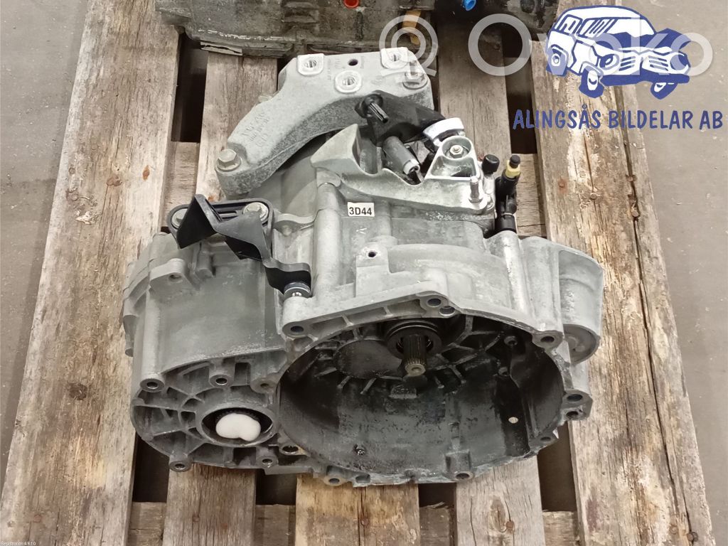 Volkswagen PASSAT B7 Scatola del cambio manuale a 6 velocità 